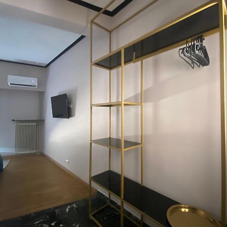 5 Rooms Athens Luaran gambar