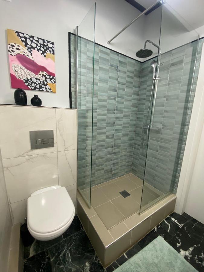 5 Rooms Athens Luaran gambar