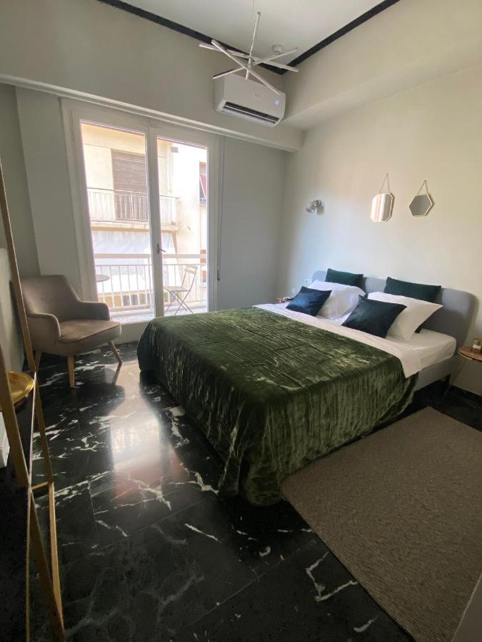 5 Rooms Athens Luaran gambar