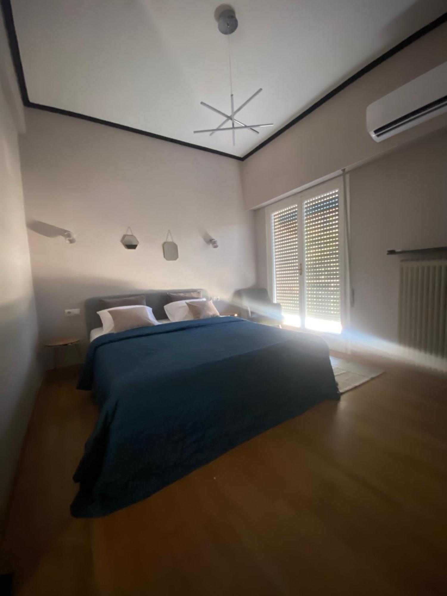 5 Rooms Athens Luaran gambar