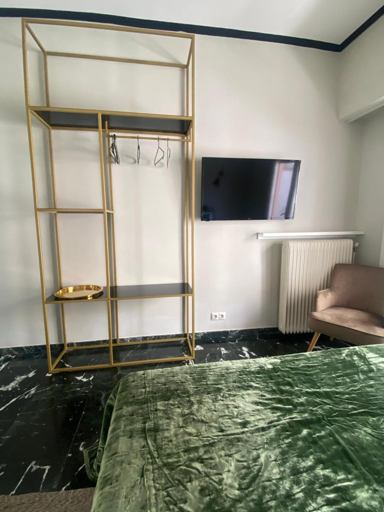 5 Rooms Athens Luaran gambar